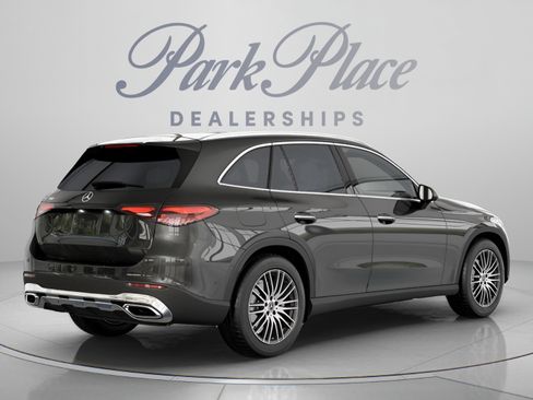 Used 2026 Mercedes-Benz GLC 300 image 21