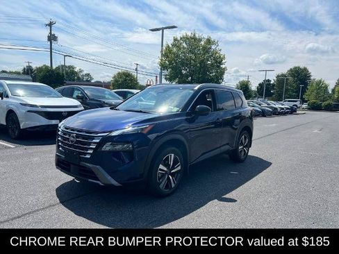 Certified 2025 Nissan Rogue SL AWD/4WD image 7