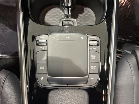 Used 2023 Mercedes-Benz GLA 250 4MATIC image 16