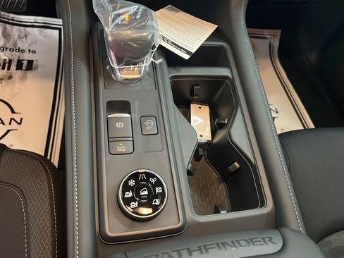 New 2026 Nissan Pathfinder S image 54