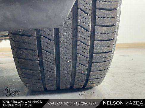 Used 2020 GMC Terrain Denali w/ Denali Premium Package image 12