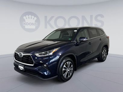 Used 2021 Toyota Highlander XLE
