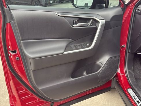 New 2025 Toyota RAV4 XLE Premium image 9