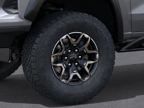 New 2026 Chevrolet Colorado ZR2 w/ Technology Package AWD/4WD image 33