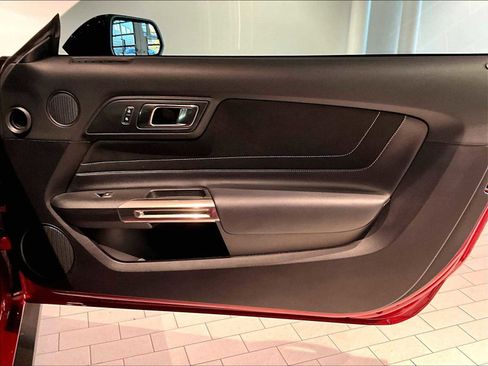 Used 2018 Ford Mustang Shelby GT350 w/ Electronics Package image 27