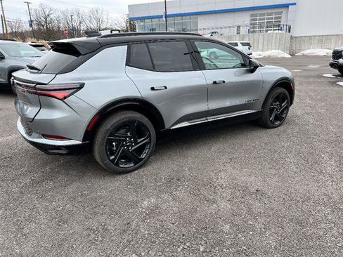 New 2026 Chevrolet Equinox EV RS image 6