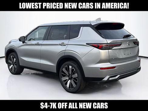 New 2026 Mitsubishi Outlander SE FWD image 5