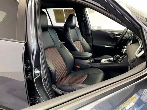 Used 2023 Toyota RAV4 XSE w/ Weather Package AWD/4WD image 6