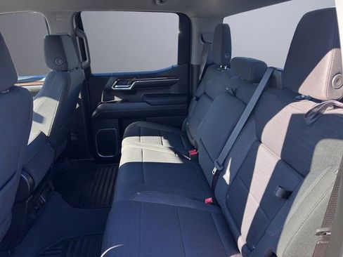 Used 2023 GMC Sierra 1500 Elevation image 21