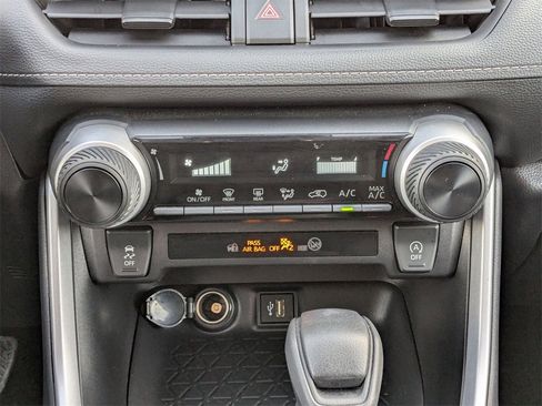 Used 2025 Toyota RAV4 LE image 24