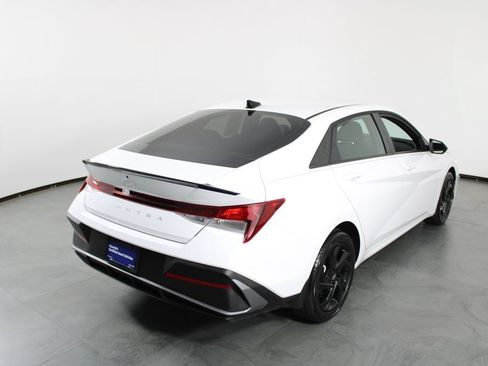 Certified 2026 Hyundai Elantra Sport FWD image 4