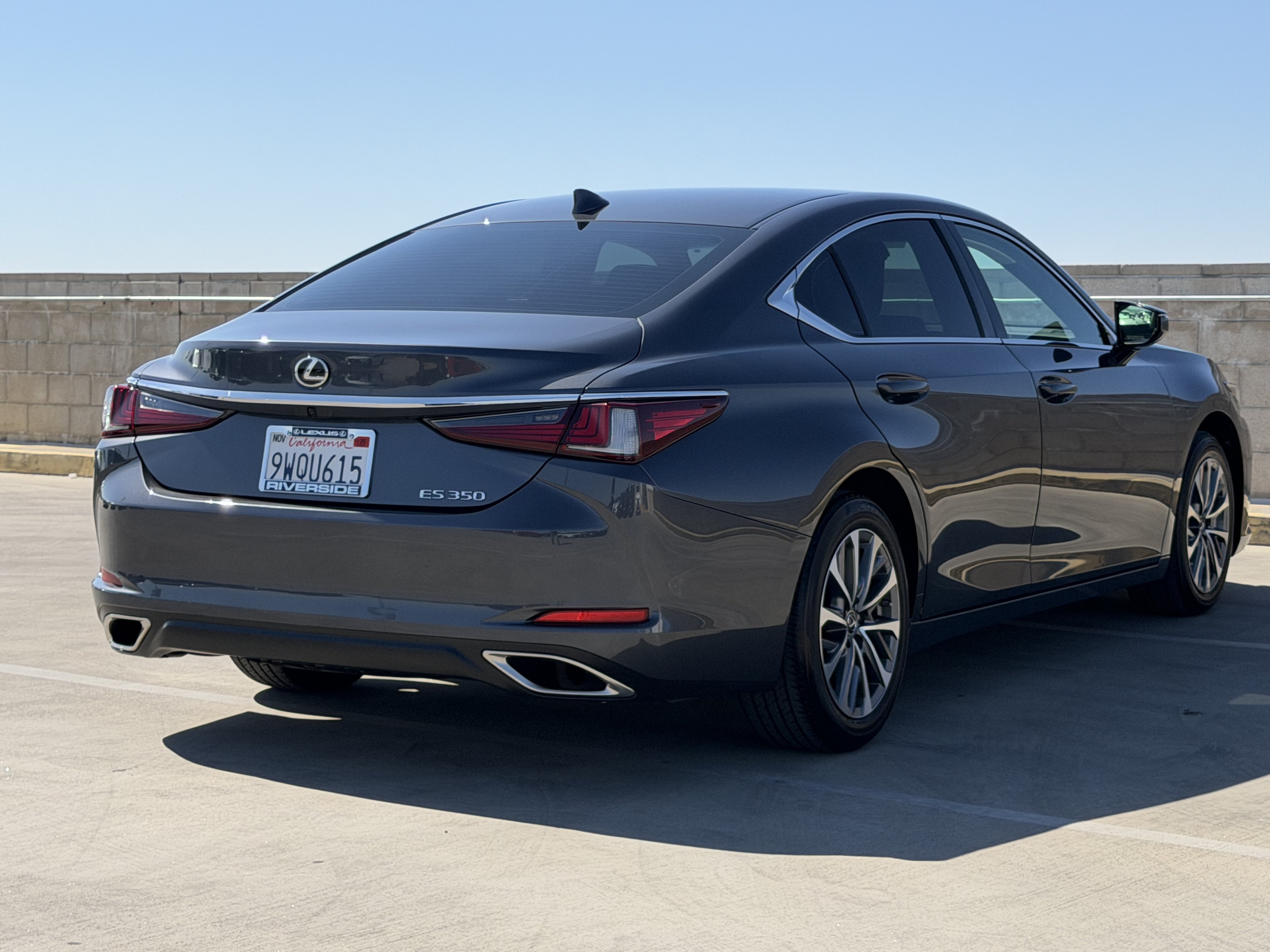 Certified 2025 Lexus ES 350 FWD image 9