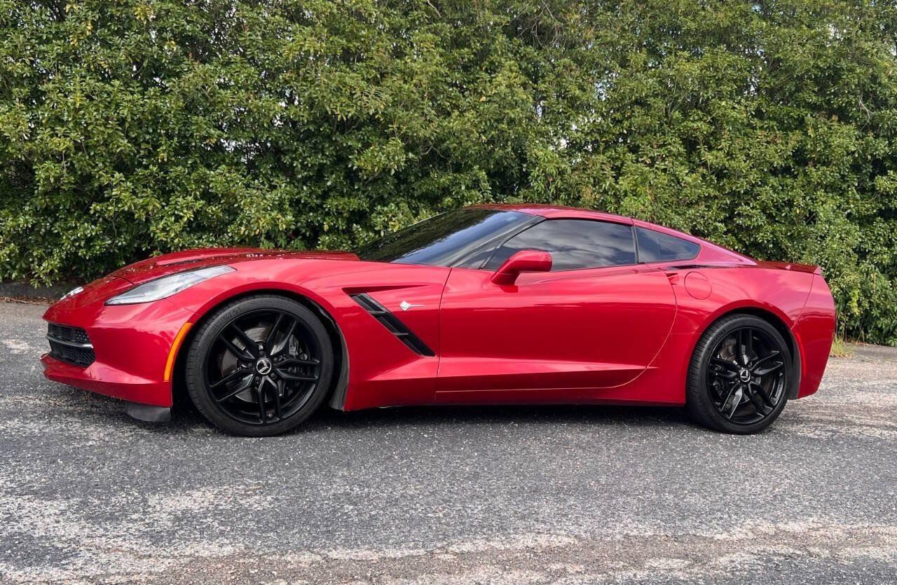 Used 2014 Chevrolet Corvette Stingray Coupe w/ 2LT Preferred Equipment Group RWD image 3