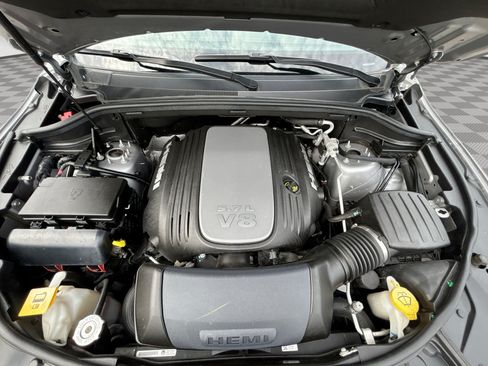 Used 2021 Dodge Durango R/T w/ Tow 'N Go Package AWD/4WD image 18