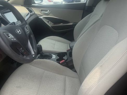 Used 2017 Hyundai Santa Fe Sport AWD/4WD image 3