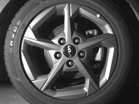 Used 2025 Kia K4 FWD image 16