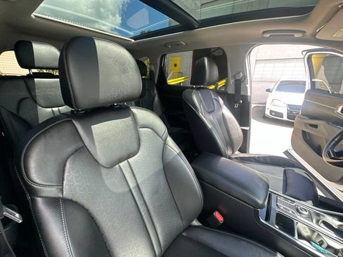 Used 2023 Kia Sorento S w/ Panoramic Sunroof Package AWD/4WD image 38
