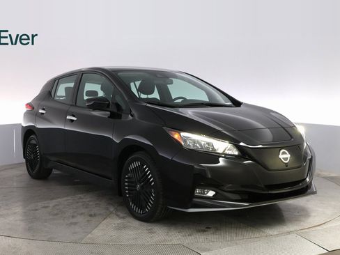Used 2024 Nissan Leaf SV Plus image 4