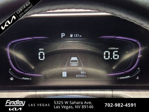 Certified 2024 Kia Telluride EX w/ EX Captain's Chair Package AWD/4WD image 27