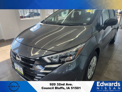 New 2025 Nissan Versa S w/ Trunk Package FWD image 4