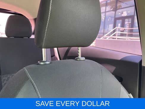 Used 2021 Nissan Kicks SV FWD image 19
