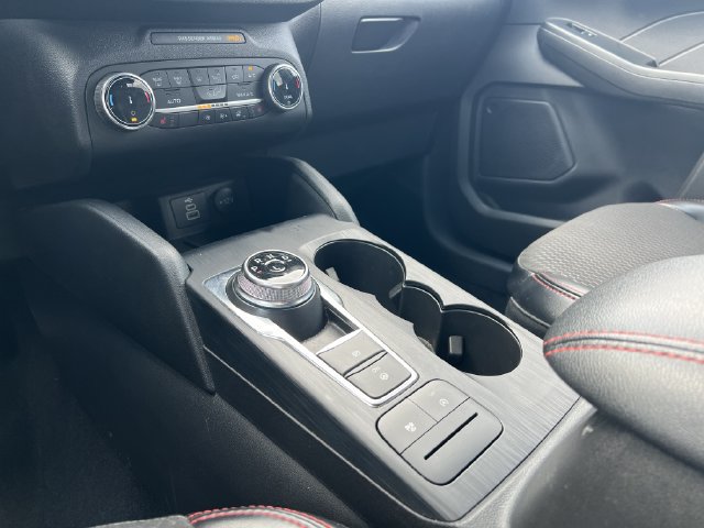Used 2024 Ford Escape ST-Line AWD/4WD image 19