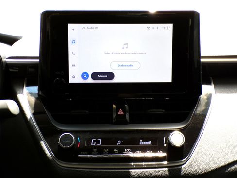 Used 2024 Toyota Corolla LE image 14