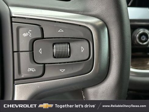 Used 2025 Chevrolet Silverado 1500 LT AWD/4WD image 17