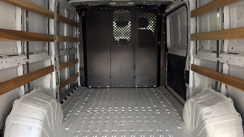Used 2025 RAM ProMaster 2500 w/ U-Haul Equipment Group FWD image 7