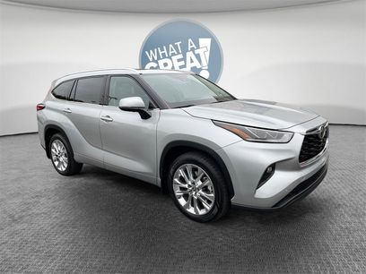 Used 2021 Toyota Highlander Limited