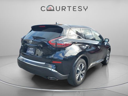 Used 2020 Nissan Murano S w/ Technology Package image 3