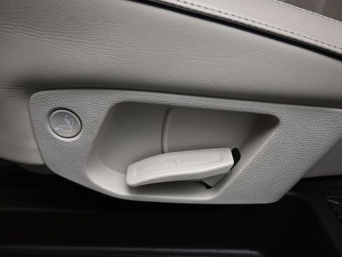 Used 2020 Hyundai Palisade Limited image 40