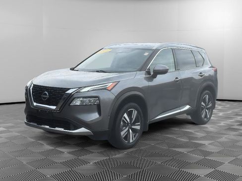 Used 2023 Nissan Rogue Platinum w/ Platinum Premium Package image 4