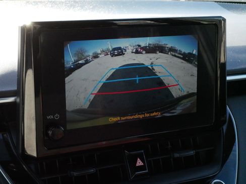 Used 2023 Toyota Corolla SE w/ SE Premium Package image 29