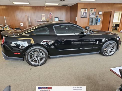Used 2012 Ford Mustang Shelby GT500 w/ Electronics Pkg RWD image 25