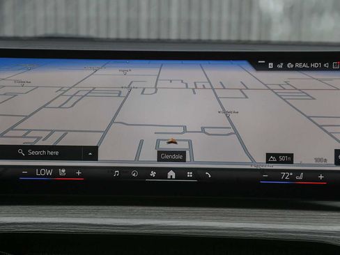 New 2026 BMW 330i Sedan w/ Convenience Package image 11