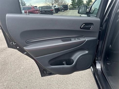 Used 2024 Dodge Durango GT image 16