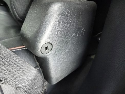 Used 2024 Ford F250 Lariat w/ Chrome Package image 41