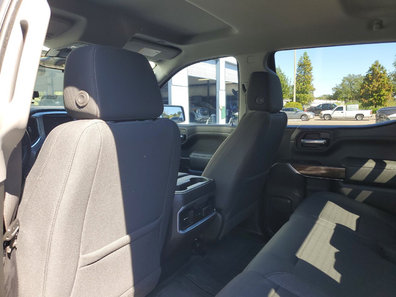 Used 2022 GMC Sierra 1500 Elevation w/ LPO, Elevation Black Package AWD/4WD image 9