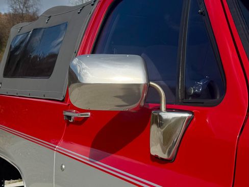 Used 1989 GMC Jimmy 4WD image 50