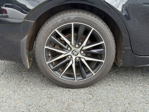 Used 2024 Toyota Camry SE FWD image 23