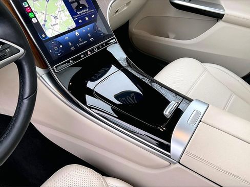 Used 2023 Mercedes-Benz GLC 300 4MATIC image 18