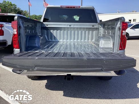 Used 2025 Chevrolet Silverado 1500 LT AWD/4WD image 8