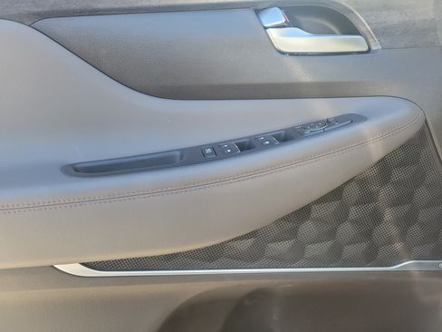 Used 2020 Hyundai Santa Fe SEL w/ Convenience + Premium Package FWD image 16