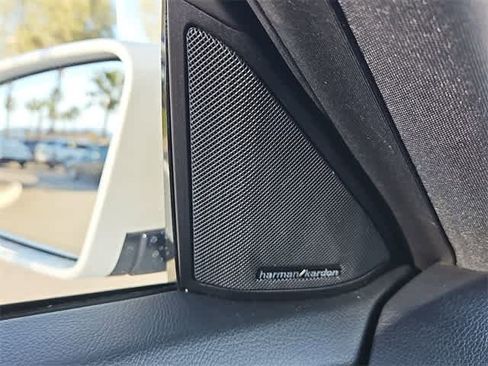 Used 2015 Mercedes-Benz E 350 Sedan image 30