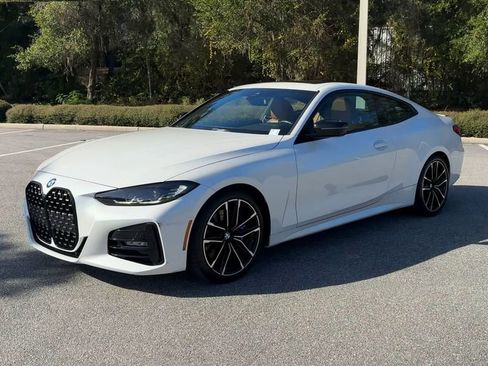 Certified 2022 BMW 430i Coupe w/ M Sport Package image 4