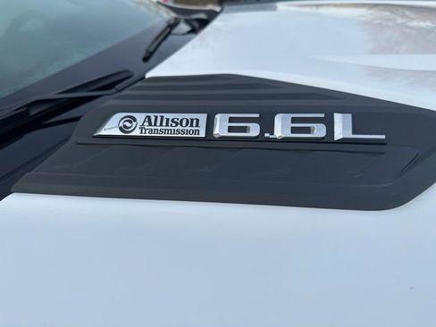 Used 2025 Chevrolet Silverado 2500 W/T w/ WT Convenience Package image 12