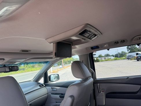 Used 2011 Honda Odyssey EX-L image 16
