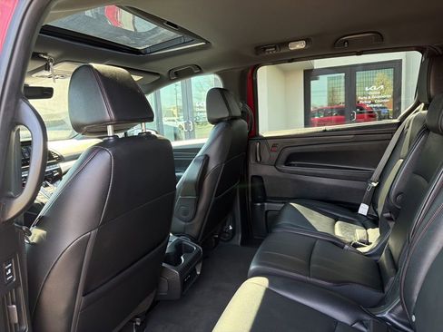 Used 2025 Honda Odyssey Sport-L image 22