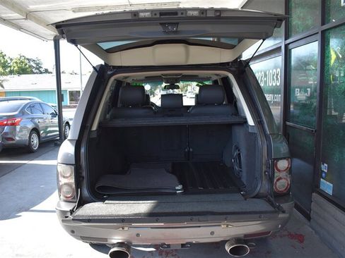 Used 2005 Land Rover Range Rover HSE image 15